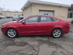 Used 2018  Ford Fusion 4d Sedan SE 1&period;5L EcoBoost at City Wide Auto Credit near Toledo&comma; OH