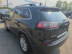 Used 2022  Jeep Cherokee X 4x4 at City Wide Auto Credit near Toledo&comma; OH
