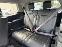 Used 2021  Jeep Grand Cherokee L Limited 4x4 at City Wide Auto Credit near Toledo&comma; OH
