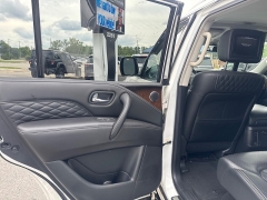 Used 2018  INFINITI QX80 4d SUV AWD at City Wide Auto Credit near Toledo&comma; OH