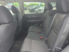 Used 2020  Nissan Rogue 4d SUV AWD SV at City Wide Auto Credit near Toledo&comma; OH