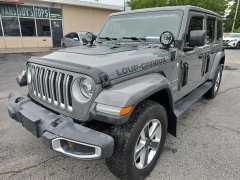Used 2019  Jeep Wrangler Unlimited 4d SUV 4WD Sahara at City Wide Auto Credit near Toledo&comma; OH