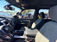 Used 2021  Ram 1500 Classic 4WD Warlock Crew Cab 5'7" Box at City Wide Auto Credit near Toledo&comma; OH