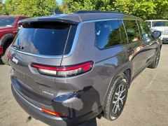 Used 2024  Jeep Grand Cherokee L Limited 4x4 at City Wide Auto Credit near Toledo, OH