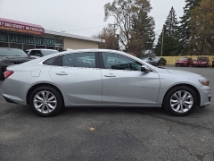 Used 2020  Chevrolet Malibu 4d Sedan LT at City Wide Auto Credit near Toledo&comma; OH