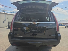 Used 2019  Cadillac Escalade ESV 4d SUV 4WD Premium Luxury at City Wide Auto Credit near Toledo&comma; OH