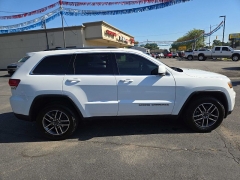 Used 2020  Jeep Grand Cherokee 4d SUV 4WD Laredo at City Wide Auto Credit near Toledo, OH