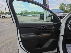 Used 2022  GMC Acadia FWD 4dr SLE at City Wide Auto Credit near Toledo&comma; OH