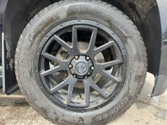 Used 2020  GMC Yukon XL 4d SUV 4WD Denali at City Wide Auto Credit near Toledo&comma; OH