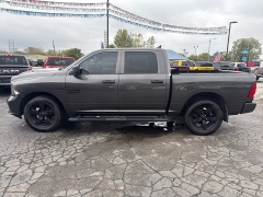 Used 2019  Ram 1500 Classic 4WD Crew Cab Express at City Wide Auto Credit near Toledo&comma; OH