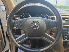 Used 2011  Mercedes-Benz R-Class 4d Wagon R350 4matic at City Wide Auto Credit near Toledo&comma; OH