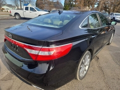 Used 2017  Hyundai Azera 4d Sedan at City Wide Auto Credit near Toledo&comma; OH