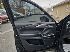 Used 2018  Mazda CX-9 4d SUV FWD Grand Touring at City Wide Auto Credit near Toledo&comma; OH