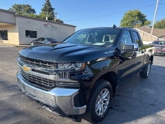 Used 2020  Chevrolet Silverado 1500 4WD Double Cab LT at City Wide Auto Credit near Toledo, OH