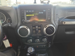 Used 2014  Jeep Wrangler Unlimited 4d Convertible Rubicon at City Wide Auto Credit near Toledo&comma; OH