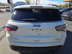 Used 2018  Jeep Compass 4d SUV 4WD Latitude at City Wide Auto Credit near Toledo, OH