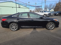 Used 2017  Hyundai Azera 4d Sedan at City Wide Auto Credit near Toledo&comma; OH
