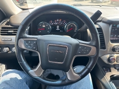 Used 2018  GMC Yukon 4d SUV 4WD Denali at City Wide Auto Credit near Toledo&comma; OH