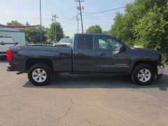 Used 2017  Chevrolet Silverado 1500 4WD Double Cab LT at City Wide Auto Credit near Toledo&comma; OH