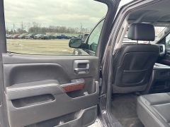 Used 2015  GMC Sierra 1500 4WD Crew Cab SLT at City Wide Auto Credit near Toledo&comma; OH