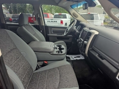 Used 2019  Ram 1500 Classic 4WD Crew Cab SLT at City Wide Auto Credit near Toledo&comma; OH