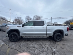 Used 2019  GMC Sierra 1500 4WD Crew Cab Elevation at City Wide Auto Credit near Toledo&comma; OH