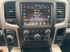 Used 2014  Ram 1500 2WD Crew Cab SLT at City Wide Auto Credit near Toledo, OH