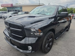 Used 2019  Ram 1500 Classic 4WD Crew Cab Express at City Wide Auto Credit near Toledo&comma; OH