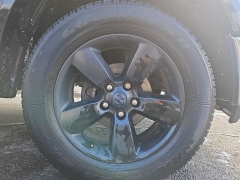 Used 2017  Ram 1500 4WD Quad Cab SLT at City Wide Auto Credit near Toledo&comma; OH