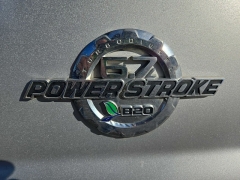 Used 2015  Ford Super Duty F-350 4WD Crew Cab Lariat DRW Longbed at City Wide Auto Credit near Toledo, OH