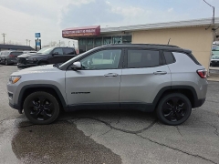 Used 2018  Jeep Compass 4d SUV FWD Latitude at City Wide Auto Credit near Toledo&comma; OH