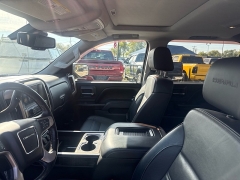 Used 2016  GMC Sierra 1500 4WD Crew Cab Denali at City Wide Auto Credit near Toledo&comma; OH
