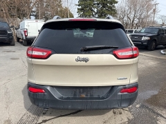 Used 2014  Jeep Cherokee 4d SUV FWD Latitude at City Wide Auto Credit near Toledo&comma; OH