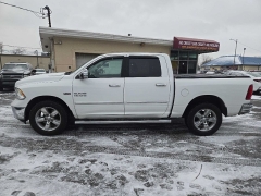 Used 2016  Ram 1500 4WD Crew Cab Big Horn at City Wide Auto Credit near Toledo&comma; OH