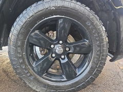 Used 2014  Ram 1500 4WD Quad Cab Express at City Wide Auto Credit near Toledo&comma; OH