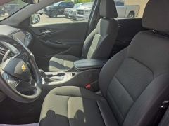 Used 2017  Chevrolet Malibu 4d Sedan LT at City Wide Auto Credit near Toledo&comma; OH