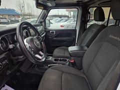Used 2019  Jeep Wrangler Unlimited 4d SUV 4WD Rubicon at City Wide Auto Credit near Toledo&comma; OH