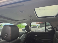 Used 2019  Chevrolet Traverse 4d SUV AWD High Country at City Wide Auto Credit near Toledo&comma; OH