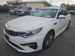 Used 2020  Kia Optima 4d Sedan LX at City Wide Auto Credit near Toledo&comma; OH