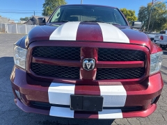 Used 2018  Ram 1500 4WD Crew Cab Express at City Wide Auto Credit near Toledo, OH