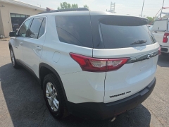 Used 2020  Chevrolet Traverse 4d SUV AWD LT Cloth w&sol;1LT at City Wide Auto Credit near Toledo&comma; OH