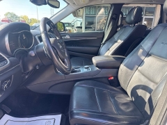 Used 2017  Jeep Grand Cherokee 4d SUV 4WD Summit at City Wide Auto Credit near Toledo, OH