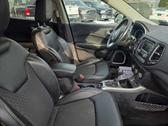 Used 2018  Jeep Compass 4d SUV FWD Latitude at City Wide Auto Credit near Toledo&comma; OH