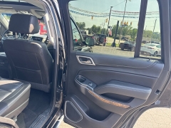 Used 2018  GMC Yukon 4d SUV 4WD Denali at City Wide Auto Credit near Toledo&comma; OH