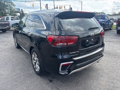 Used 2019  Kia Sorento 4d SUV AWD SXL at City Wide Auto Credit near Toledo&comma; OH