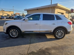 Used 2018  Lincoln MKX 4d SUV AWD Select 3&period;7L at City Wide Auto Credit near Toledo&comma; OH
