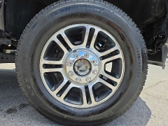 Used 2015  Ford Super Duty F-350 4WD Crew Cab Lariat SRW Longbed at City Wide Auto Credit near Toledo&comma; OH