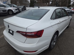 Used 2019  Volkswagen Jetta 4d Sedan 1&period;4T R-Line at City Wide Auto Credit near Toledo&comma; OH