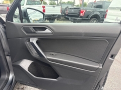 Used 2021  Volkswagen Tiguan 2&period;0T SEL 4MOTION at City Wide Auto Credit near Toledo&comma; OH