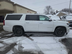 Used 2017  Chevrolet Suburban 4d SUV 4WD Premier at City Wide Auto Credit near Toledo&comma; OH
